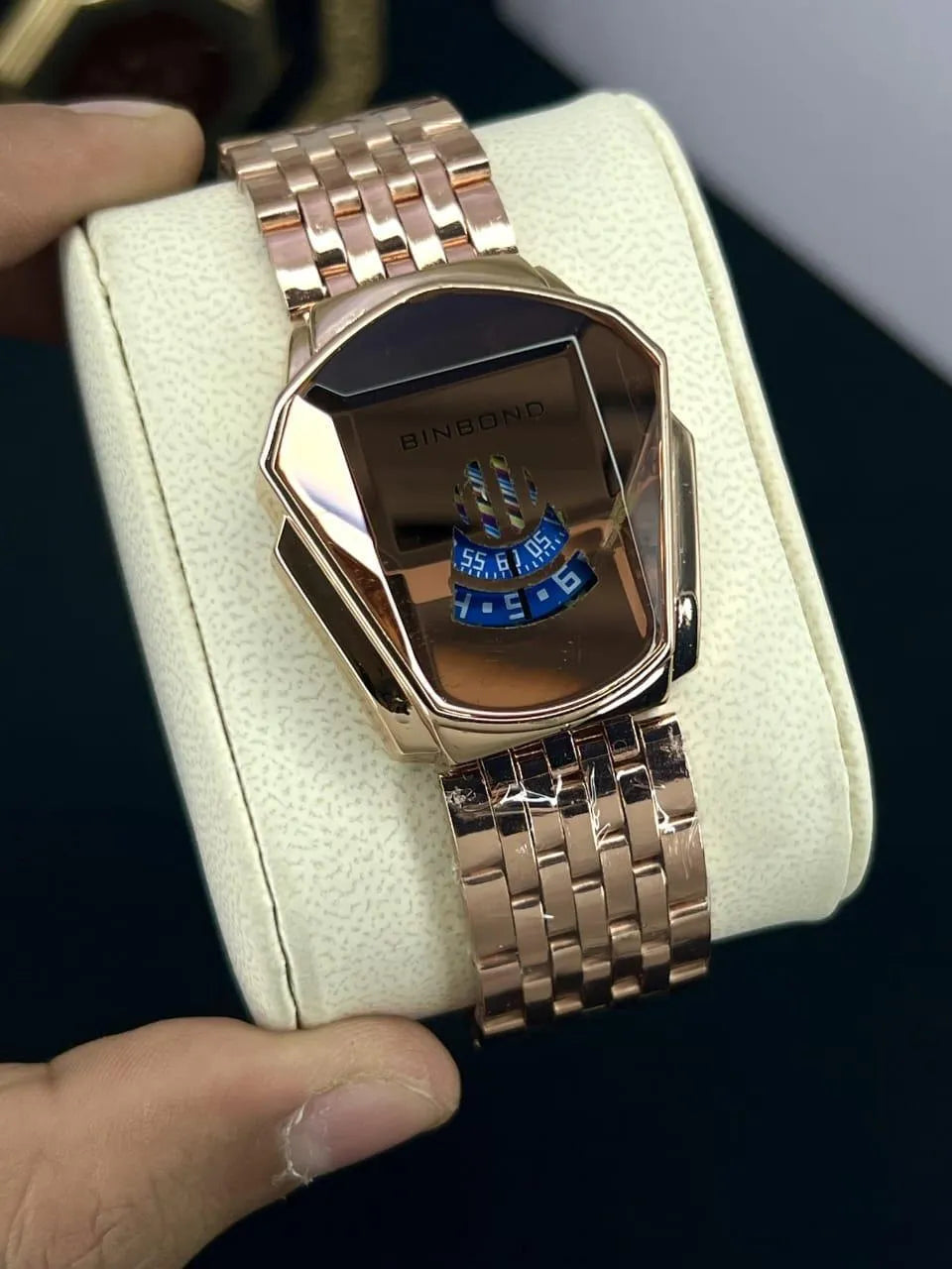 Chic Unisex Square Dial Watch with Chain