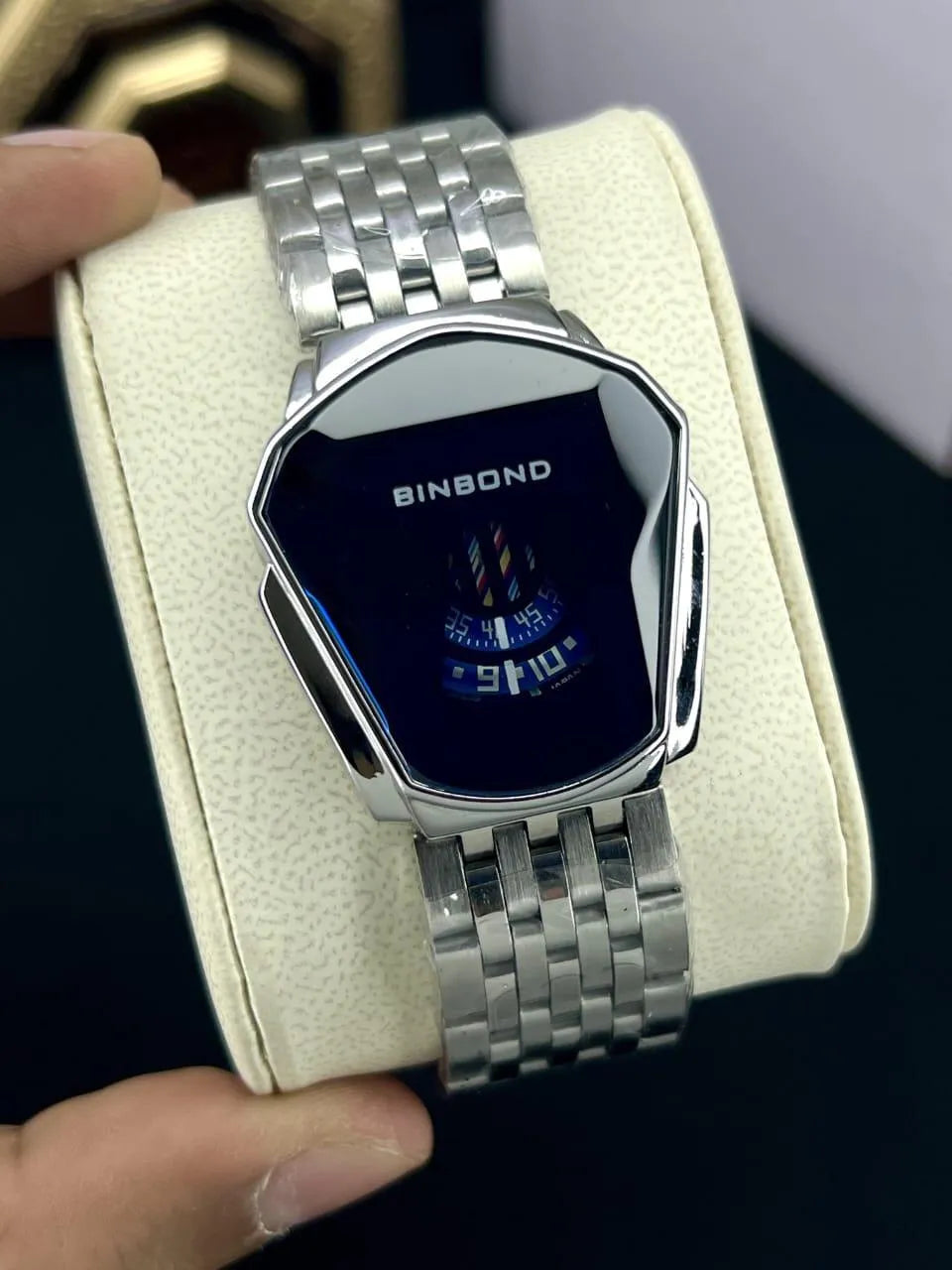 Chic Unisex Square Dial Watch with Chain