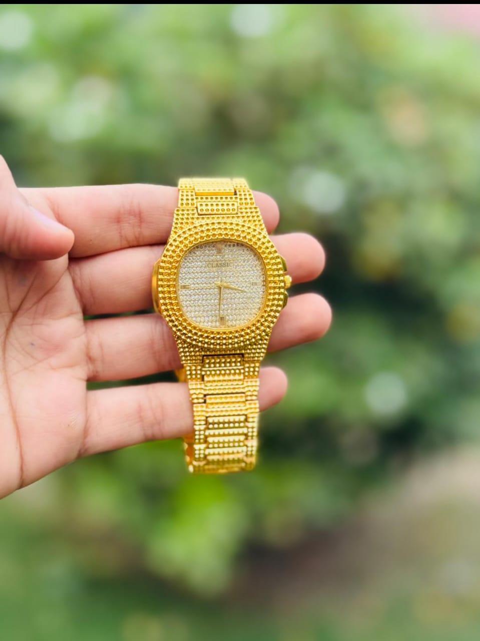 Mens Gold textured Chain Watch With Fold Clasp