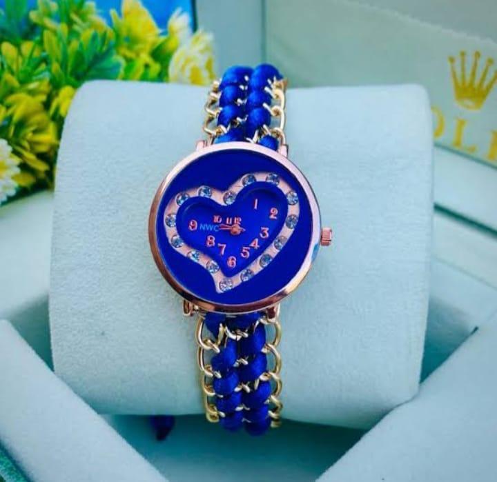 Heart Shaped Quartz Watch For Women's with chain strep