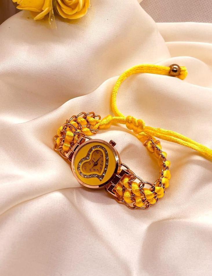 Heart Shaped Quartz Watch For Women's with chain strep