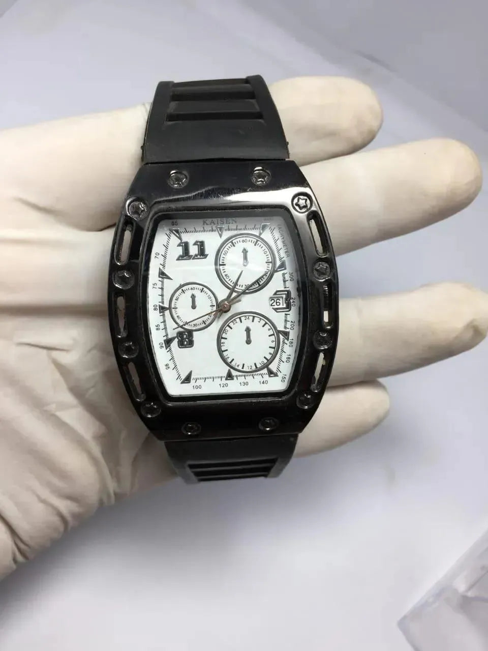 Black square chronograph with date watch for men