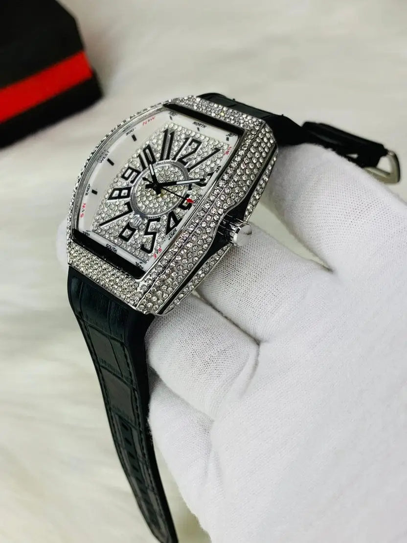 Diamond stone Men's luxury watch with working date