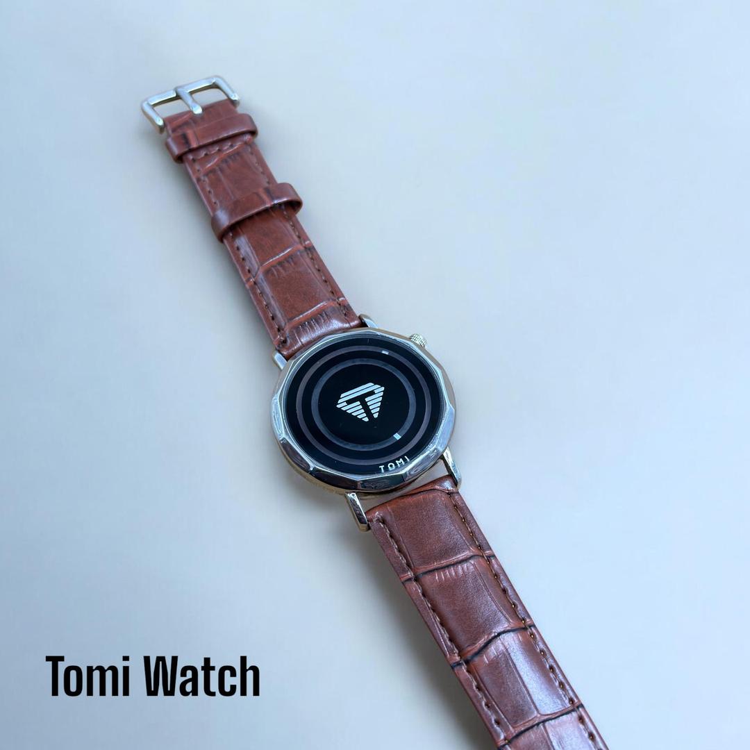 TOMI Premium  Leather Watch - Elegant Men's Wrist Watch